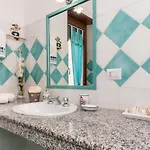 Confortevole Nel Cuore Del Centro Storico *